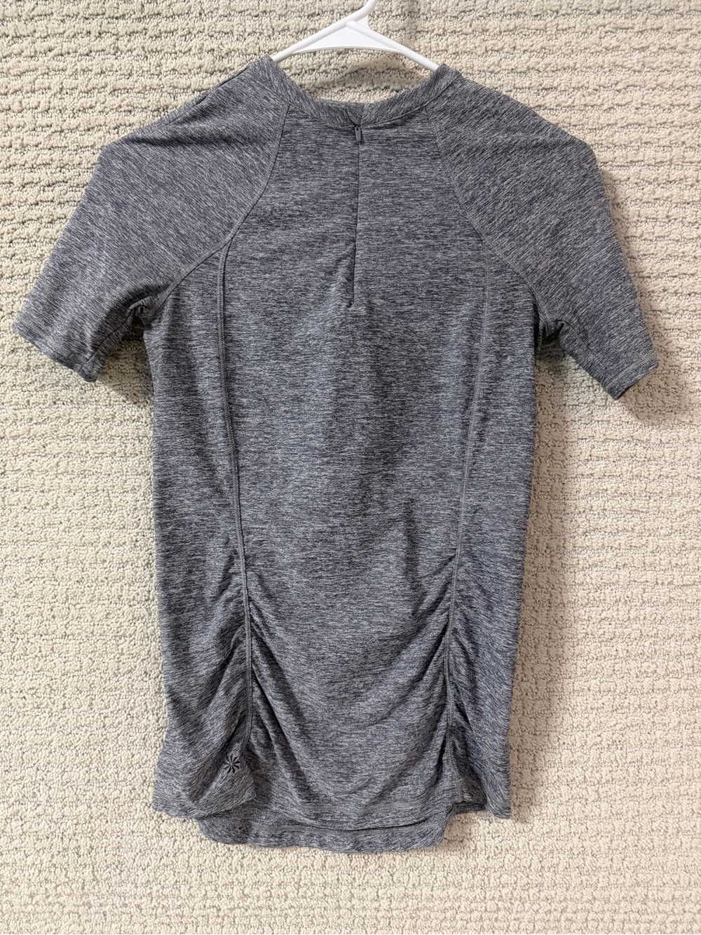 Athleta Gray fastest track Ruched Short Sleeve Top sz S